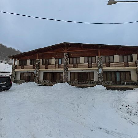 Konstantine'S Chalet Bakuriani Exterior photo