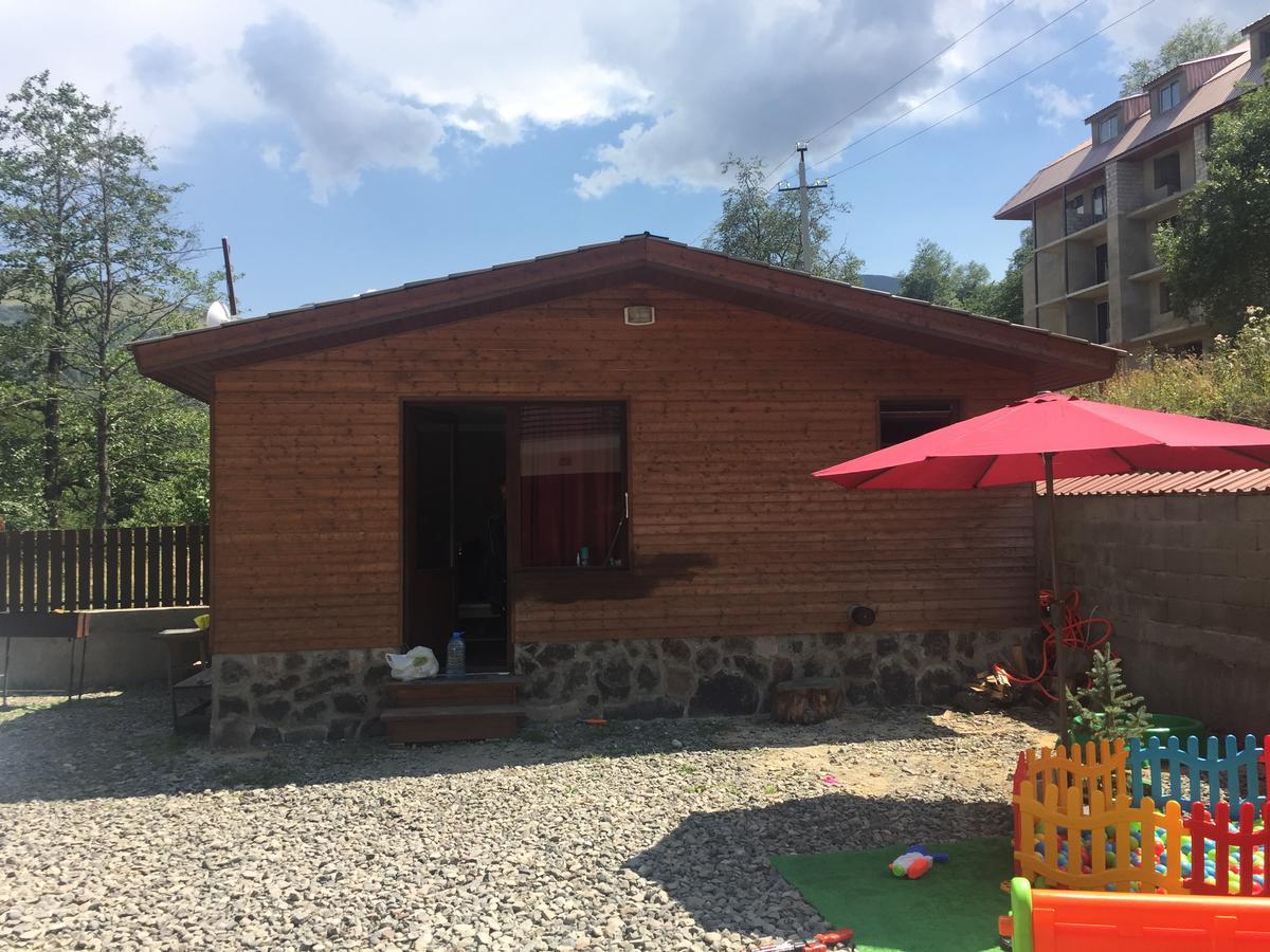 Konstantine'S Chalet Bakuriani Exterior photo